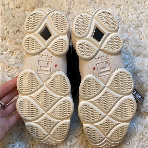 NWT FILA Spaghetti Low UO exclusive 6 - Picture 9 of 12